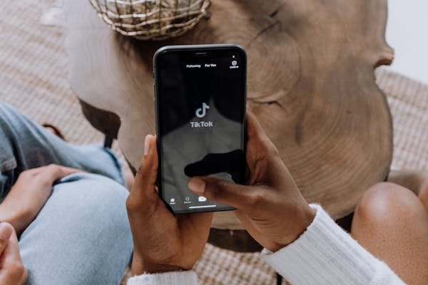 Maximisez votre impact sur tiktok : obtenez plus de followers et vues